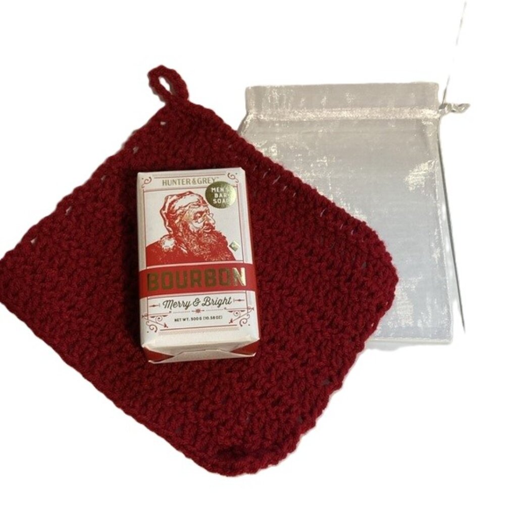 HUNTER and GRAY Bourbon Merry and Bright Santa Clause Bar Soap Mens Gift Set
